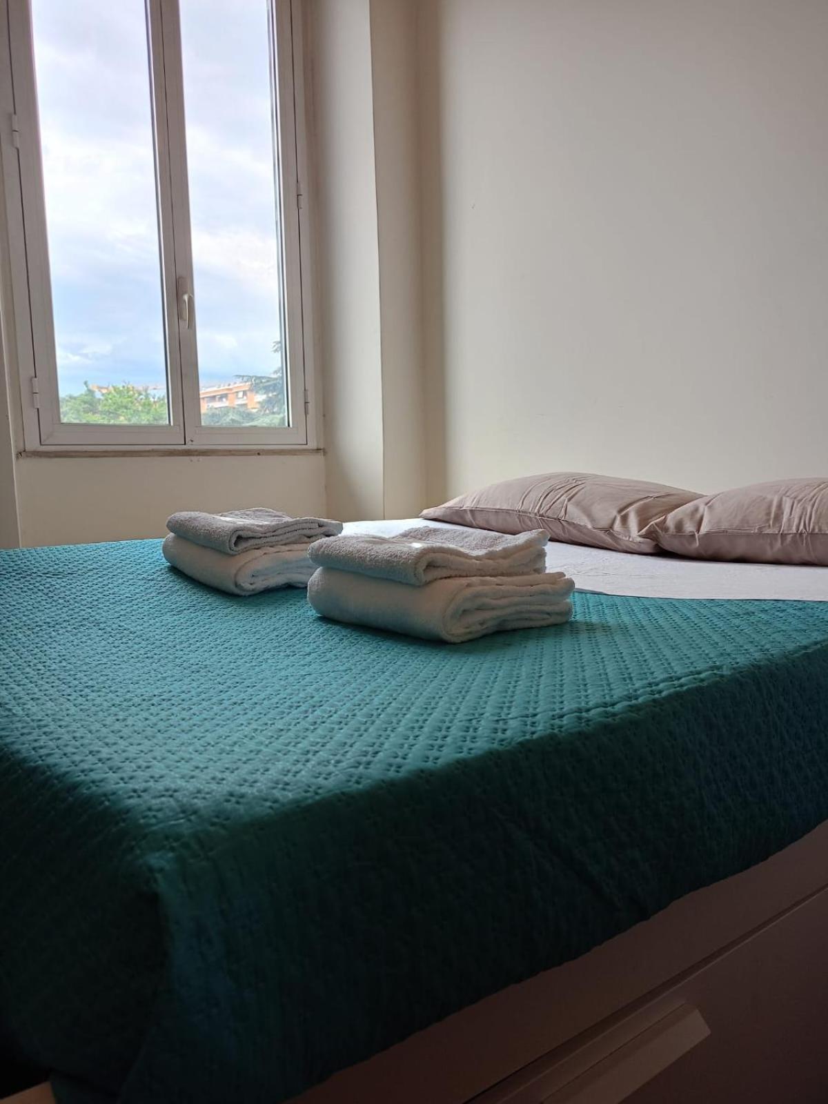 Casa Di Amici Alla Garbatella โรม ภายนอก รูปภาพ